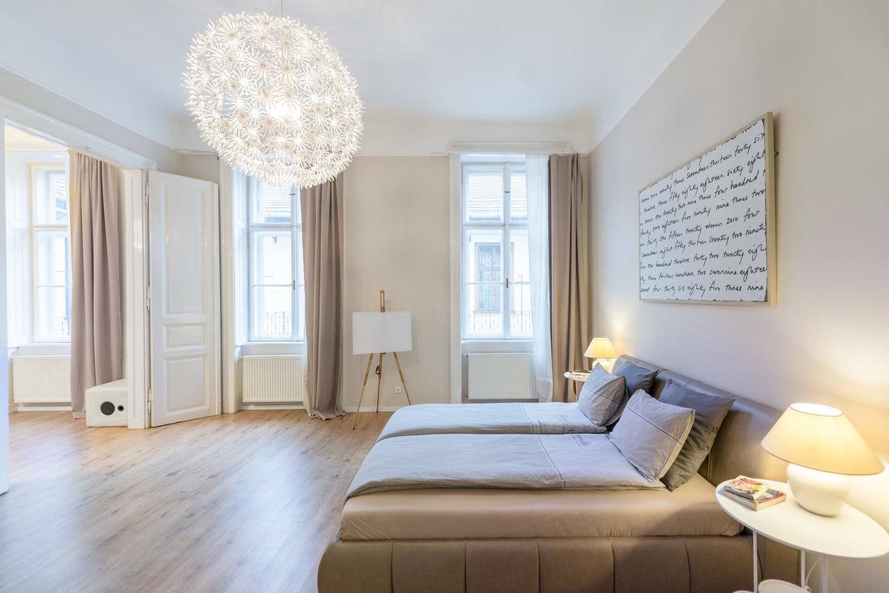 Paulay Apartment Budapest Ngoại thất bức ảnh